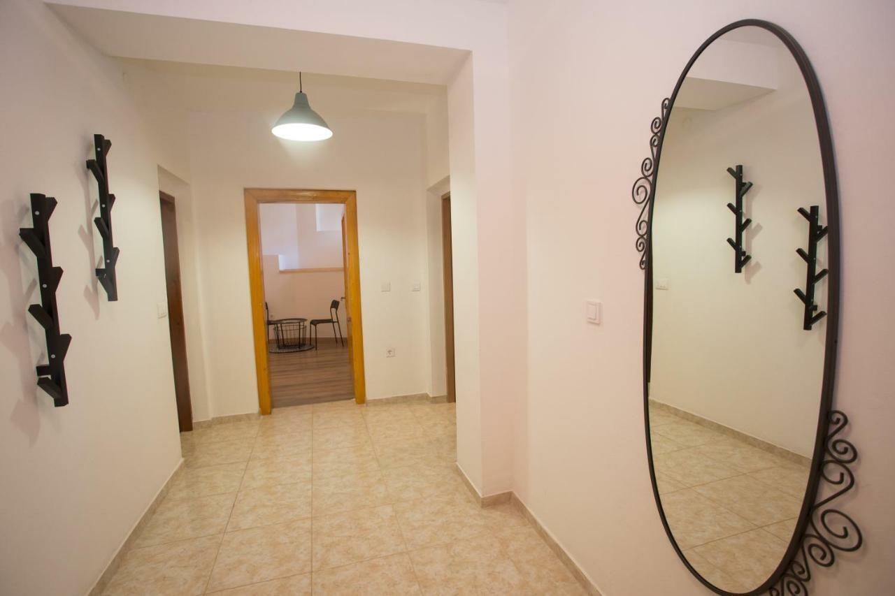 Appartement Apartman Girasol Pula Extérieur photo